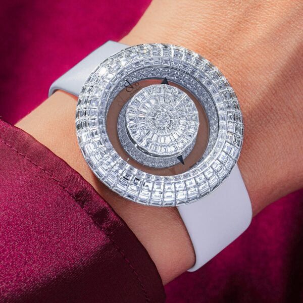 Luxurious Jacob & Co Watch for Men (GOPI1103)