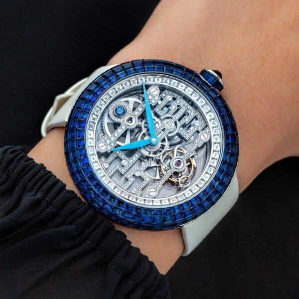Luxurious Jacob & Co Watch for Men (GOPI1009)